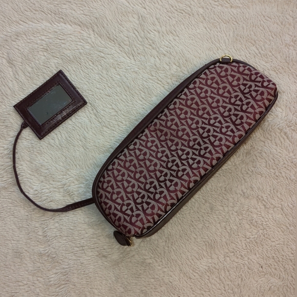 Vintage Etienne Aigner monogram print logo Tote in Burgundy wallet make-up bag - Picture 10 of 12